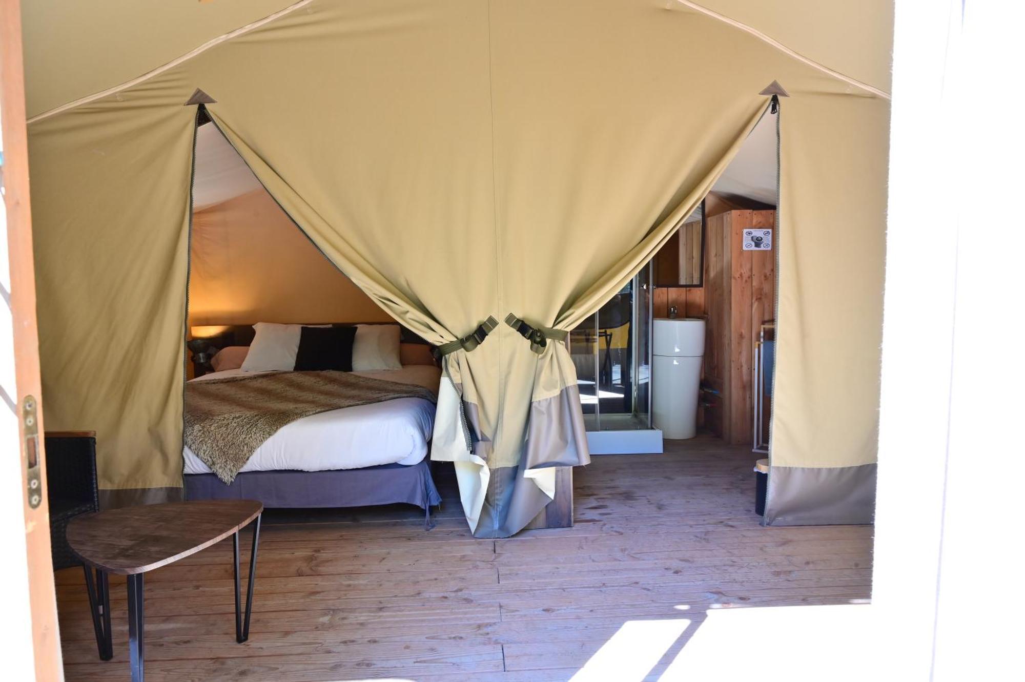 Prehistoric - Adult Only Hotel *