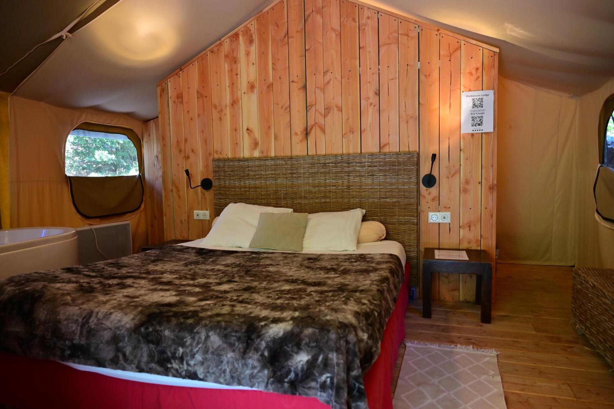 Hotel Prehistoric - Adult Only Vallon-Pont-dʼArc